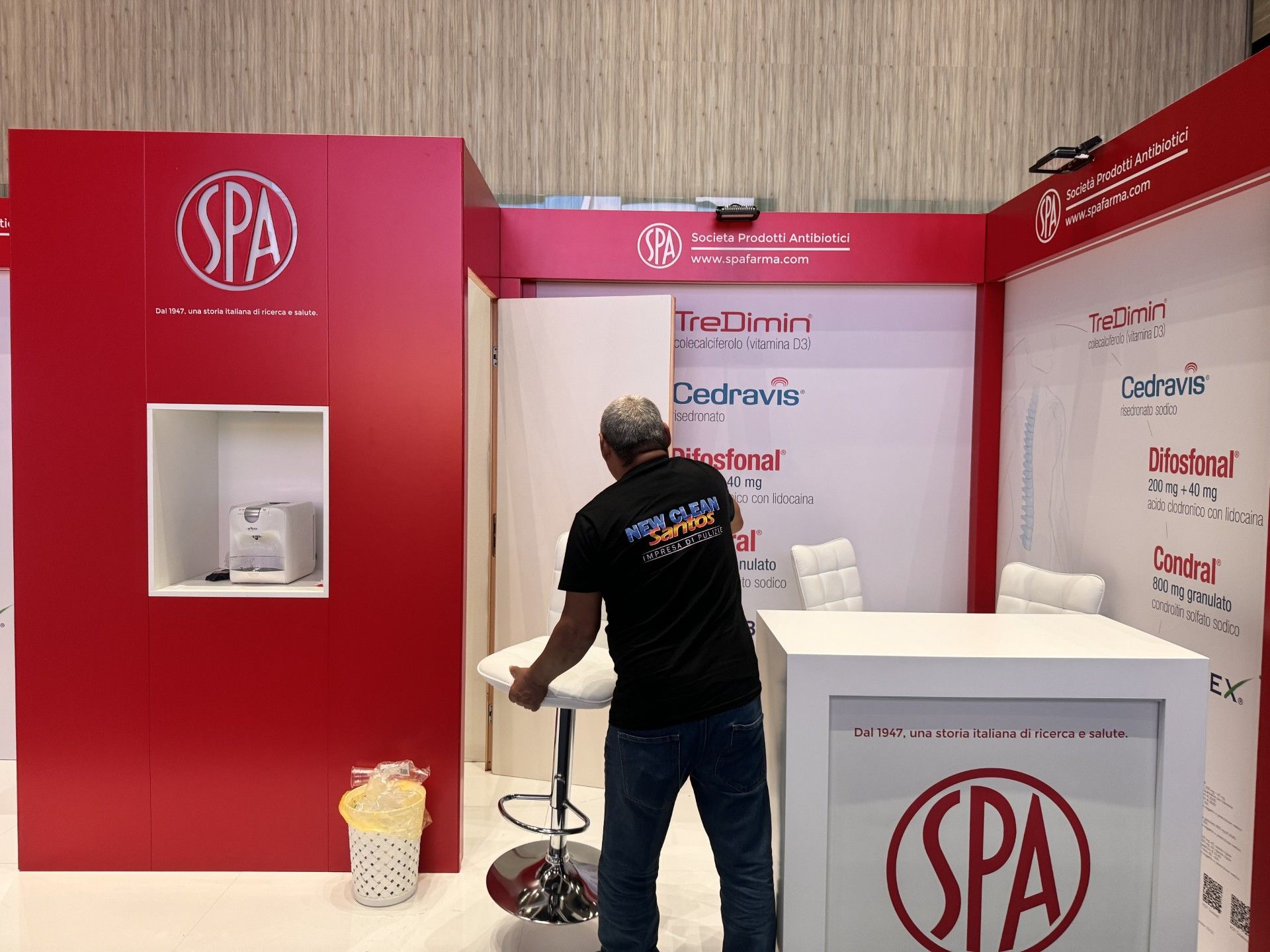 PULIZIA PROFESSIONALE PER EVENTI FIERISTICI
#NEWCLEANSANTOS