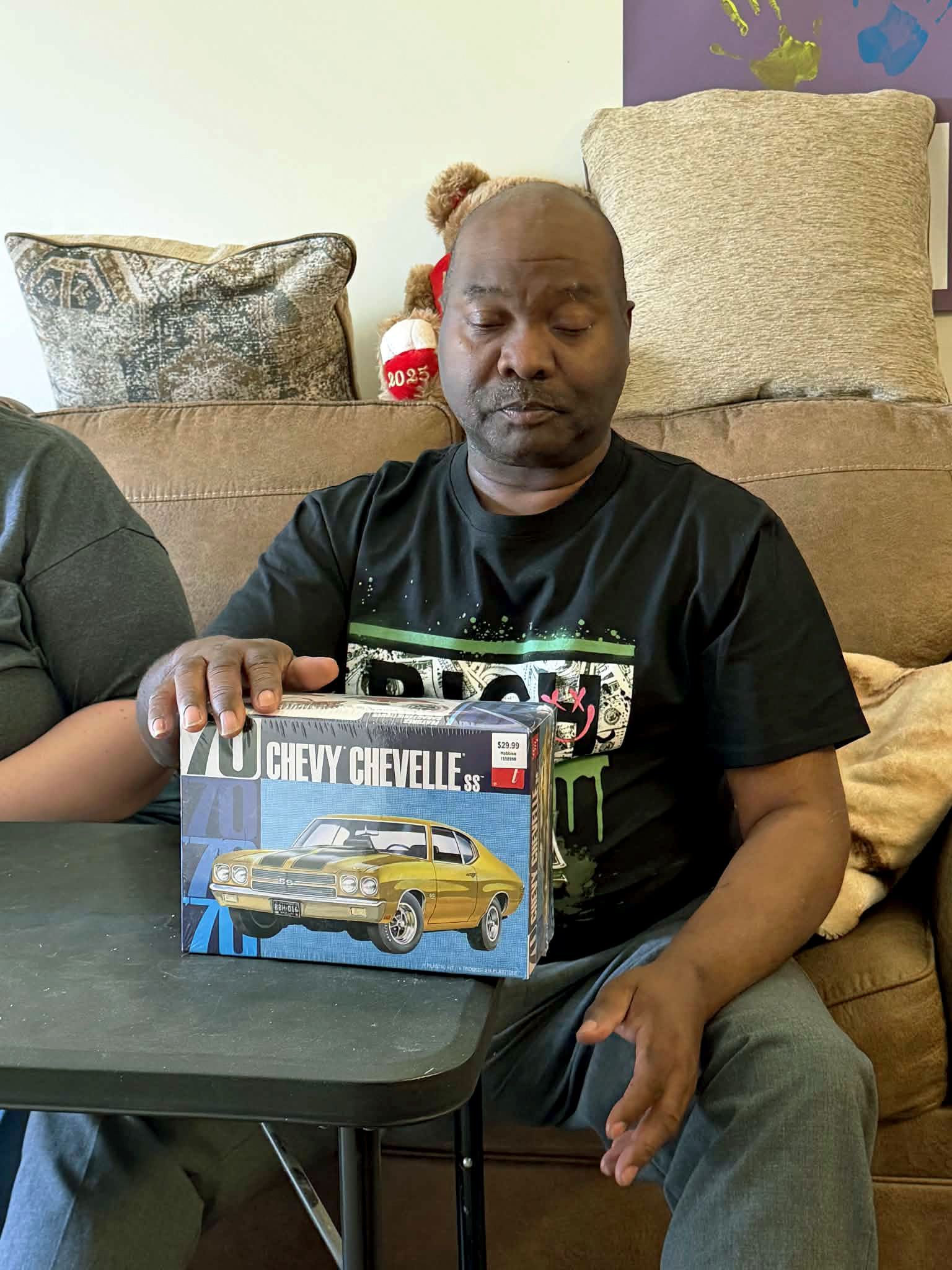 Mike & his new model car.