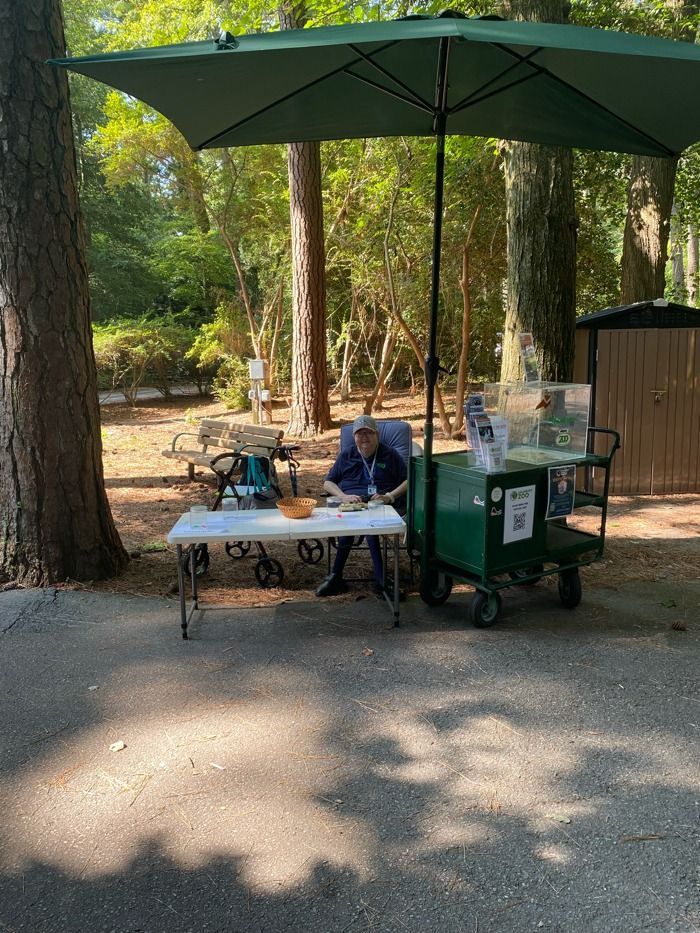 Bobbi Jo greeting visitors at the Salisbury Zoo! 2024