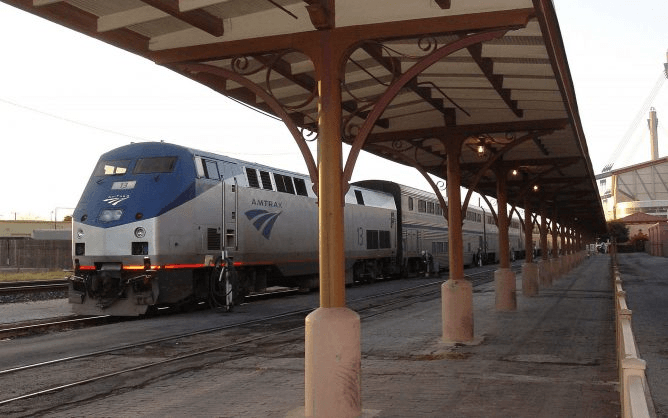 Amtrak has reached a settlement with the U.S. Department of Justice to resolve violations of the Americans with Disabilities Act. (Michael Hibblen/Miami Herald/TNS)