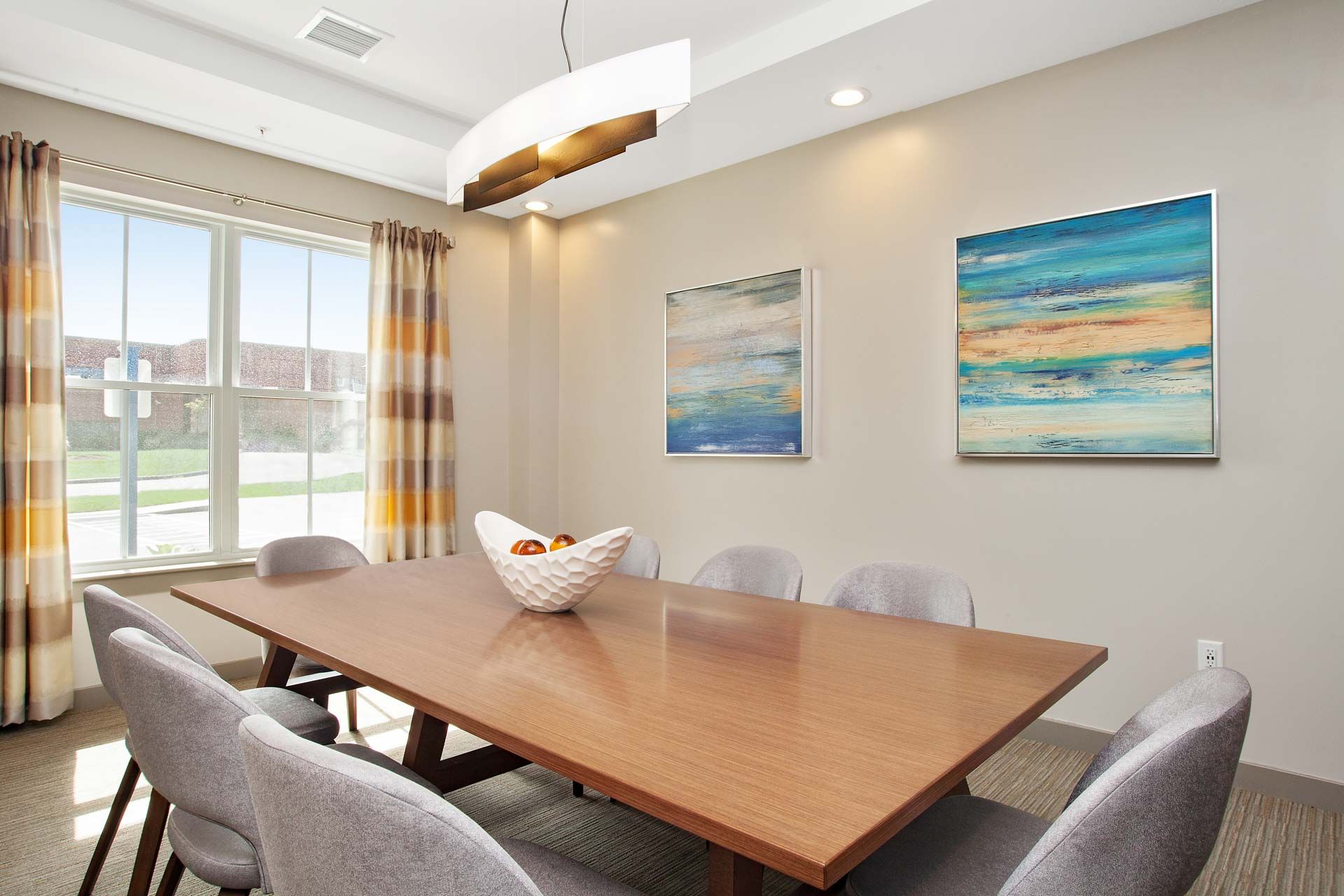 The Residences At Great Pond apartment community meeting room.