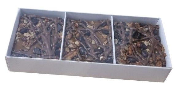 1757530 Box With Clear Lid & Insert