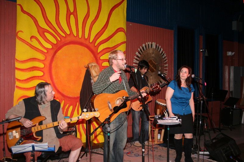 Dennis Pearne Progressive Folk Music