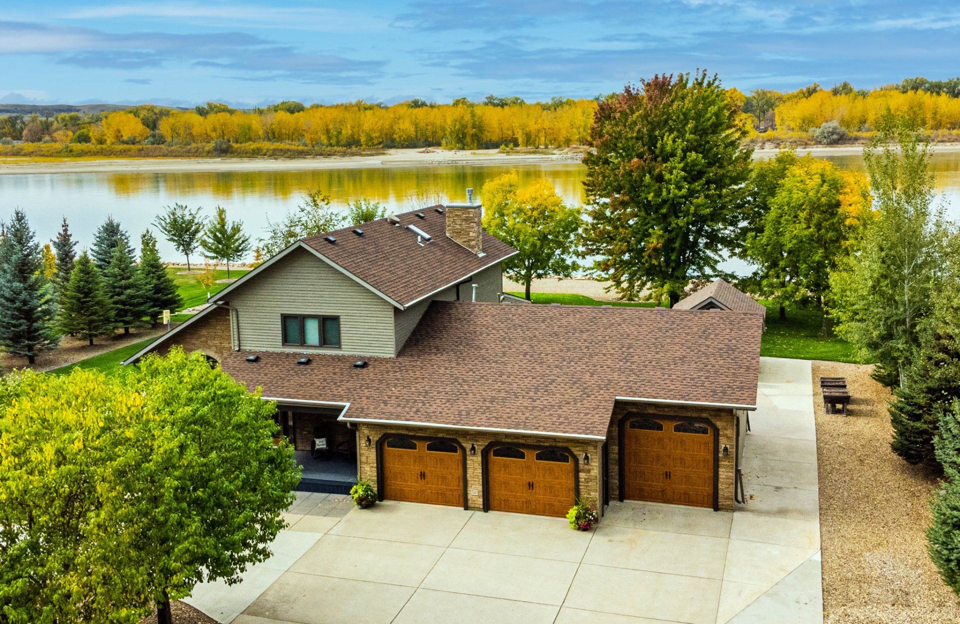 Buyer Agent in Bismarck, ND | Corissa Staloch Gold Stone Realty