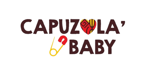 Logotipo para capuzola baby com coração e alfinete de segurança.