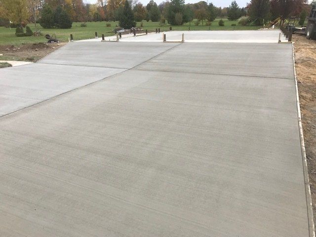 Wide Road New Concrete ─ Sterling Heights, MI ─ D’Sano Concrete