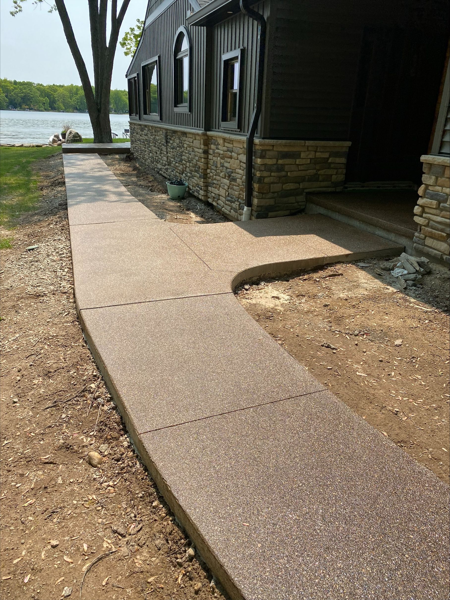 Concreting Pathway ─ Sterling Heights, MI ─ D’Sano Concrete