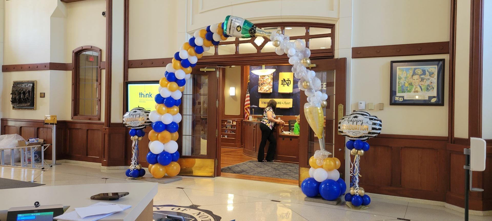 graduation champagne balloon arch at Eck Visitors Center Notre Dame