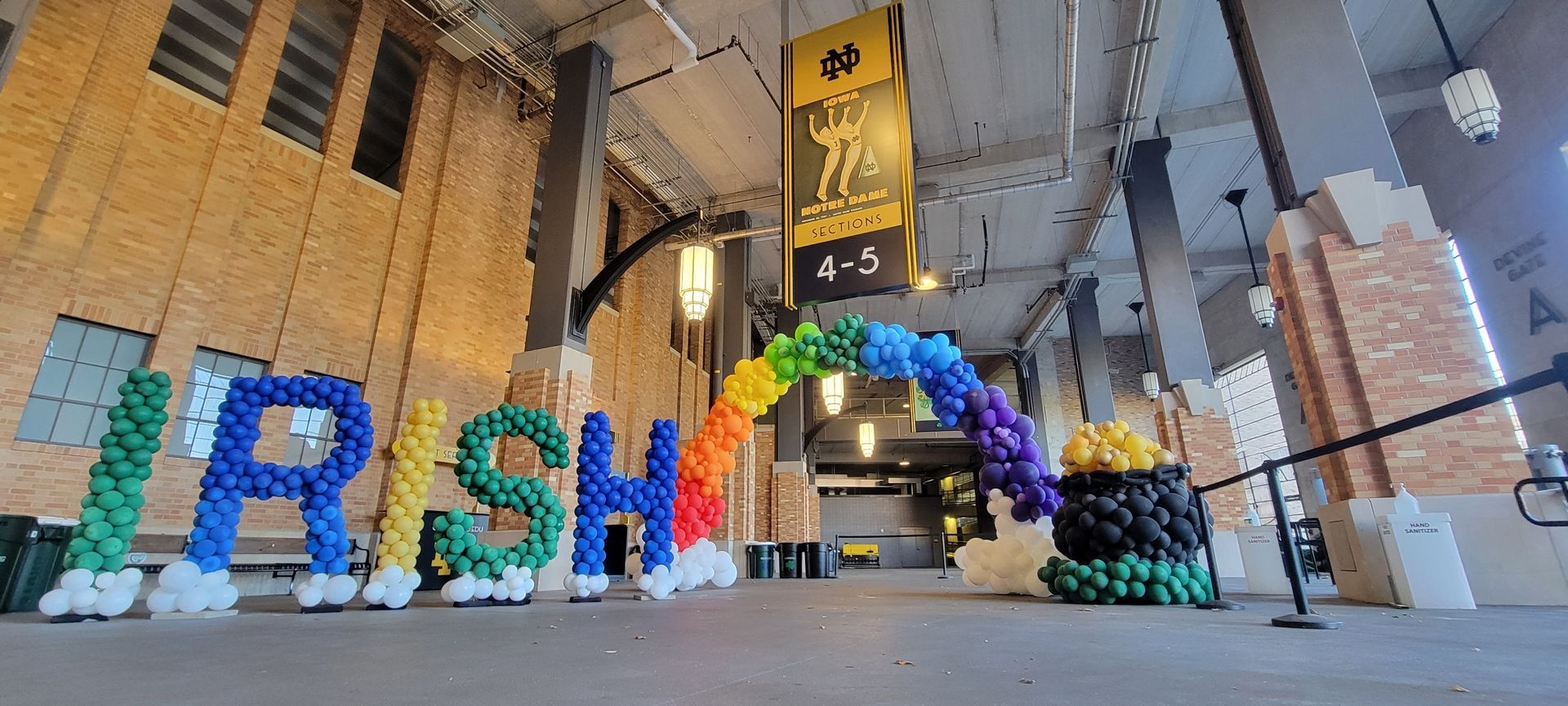 the word irish is made out of balloons at Notre Dame stadium