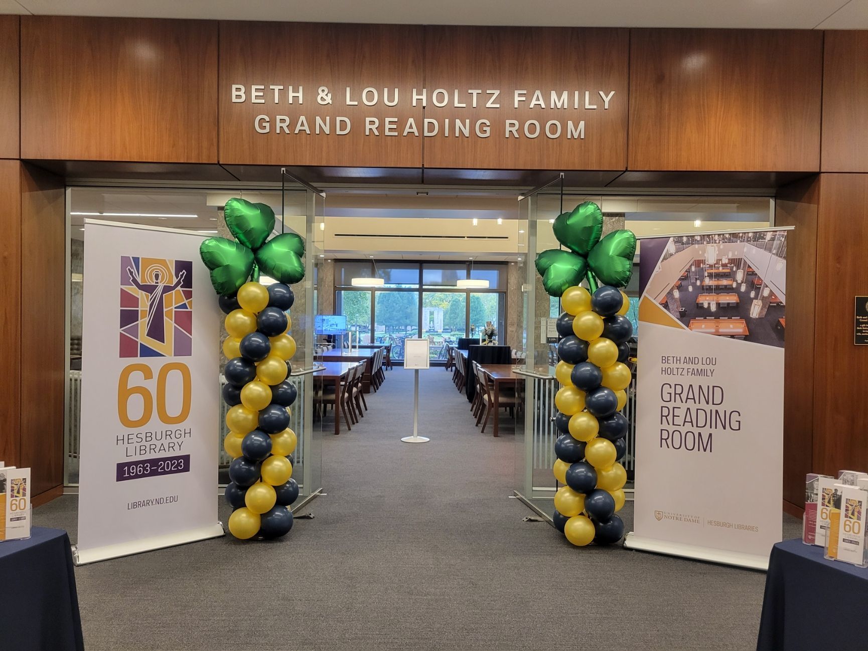 The entrance to the grand reading room is decorated with balloons.