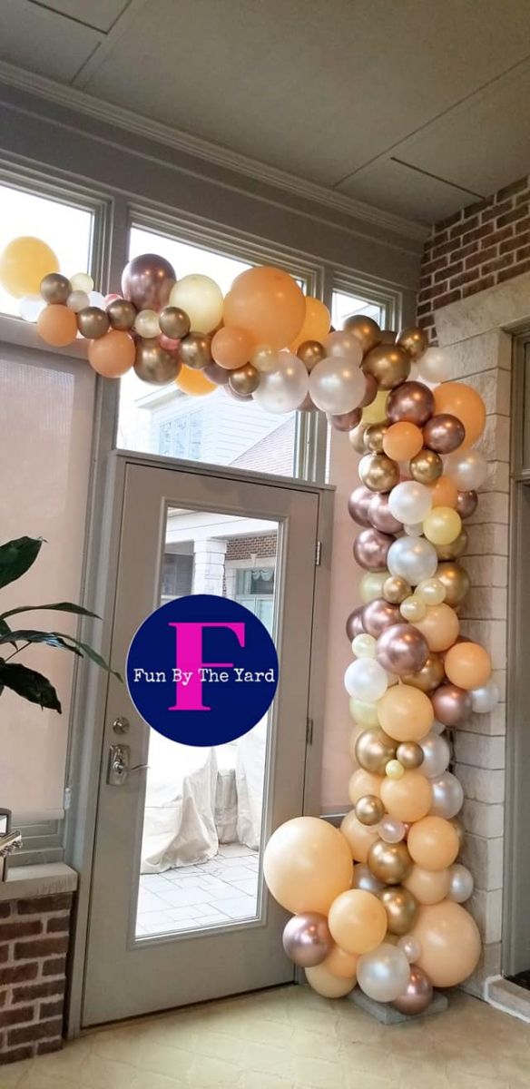 organic balloon garland