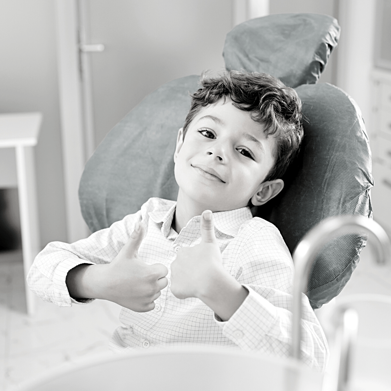 FLOURIDE TREATMENT | Boy with thumbs up at dentist | Pediatric Dentist in Charlotte NC 28028