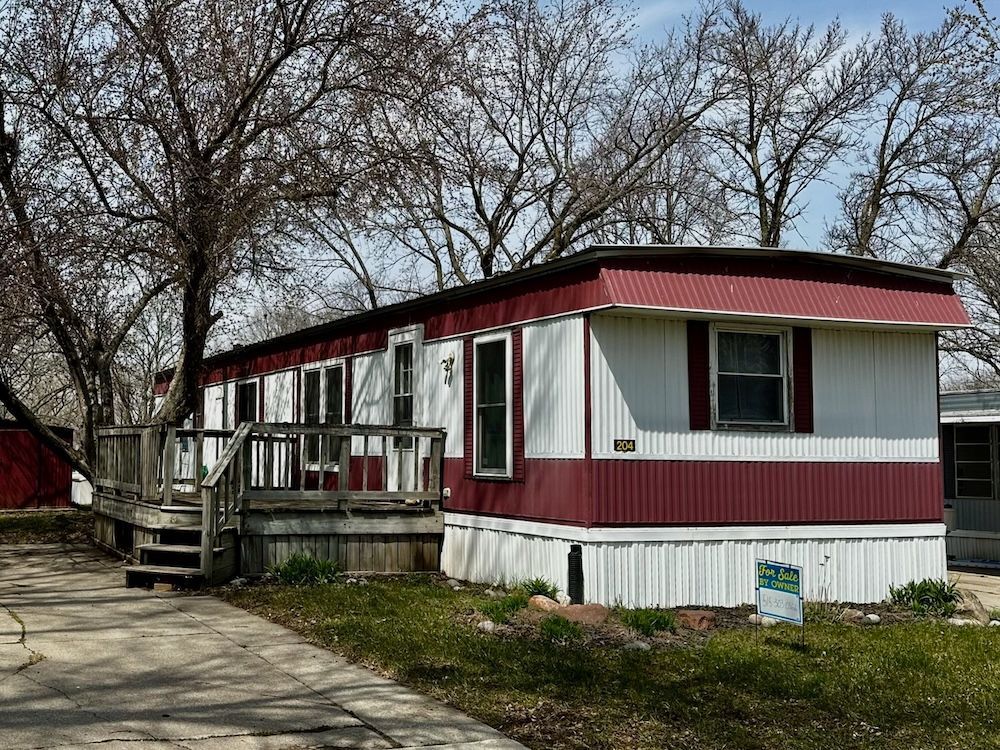 2127 Waterfront Drive