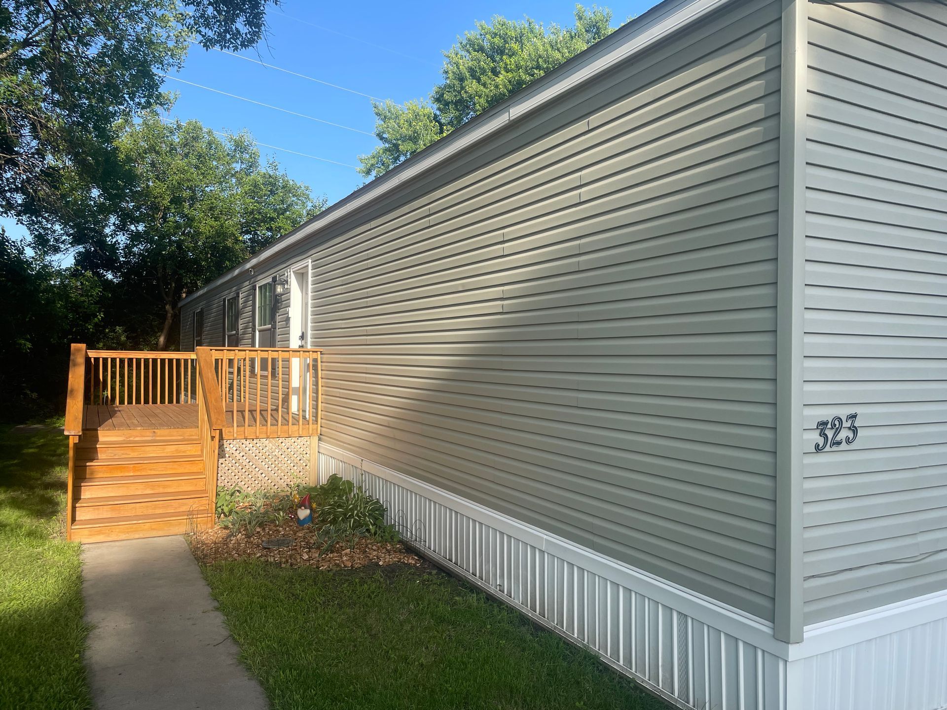 2127 Waterfront Drive