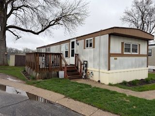 2127 Waterfront Drive