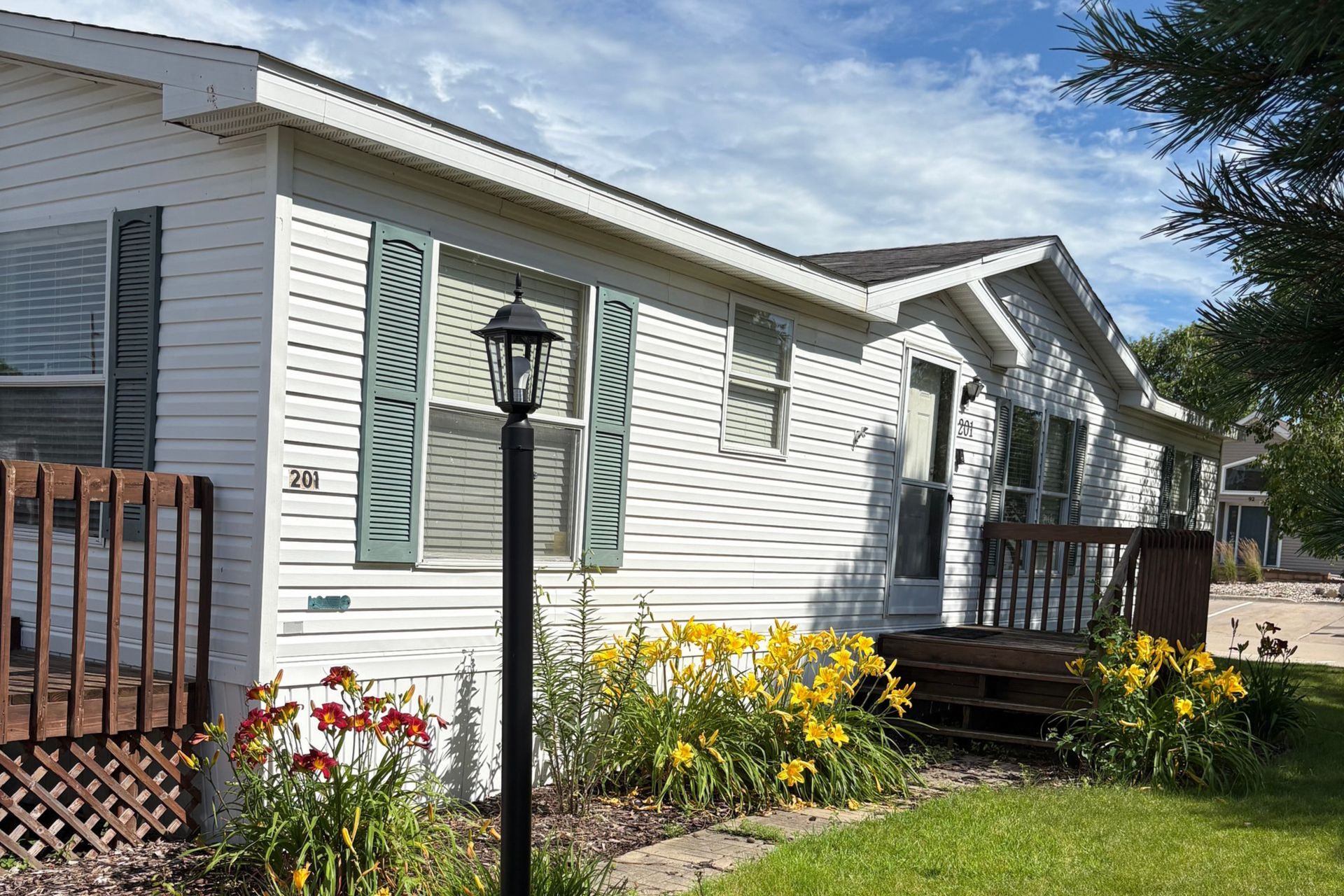 2127 Waterfront Drive