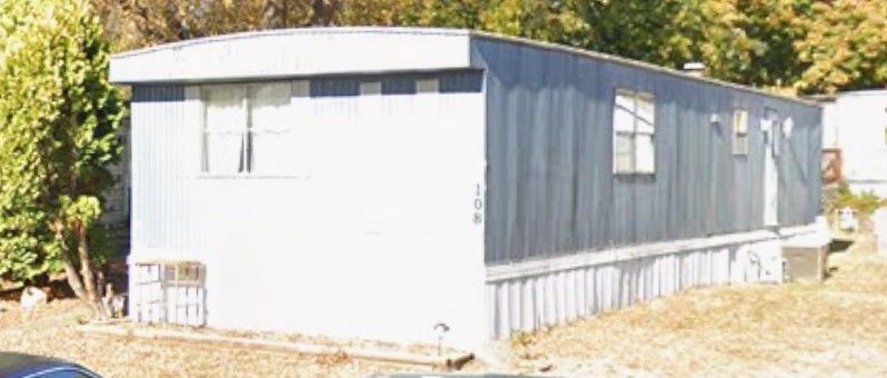 2127 Waterfront Drive