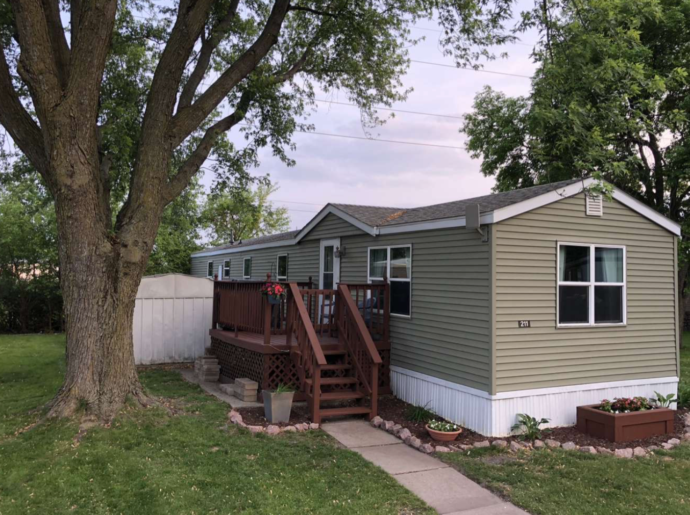 2127 Waterfront Drive