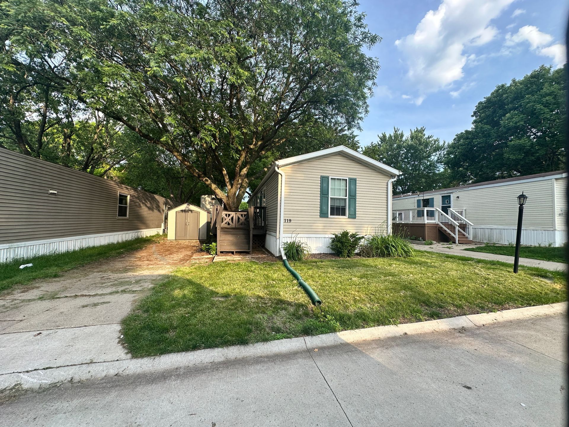 2127 Waterfront Drive