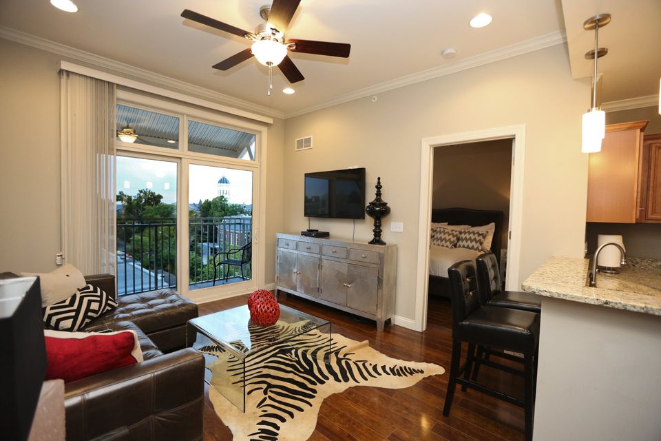 Decorating Your Downtown Apartment in Columbia, MO