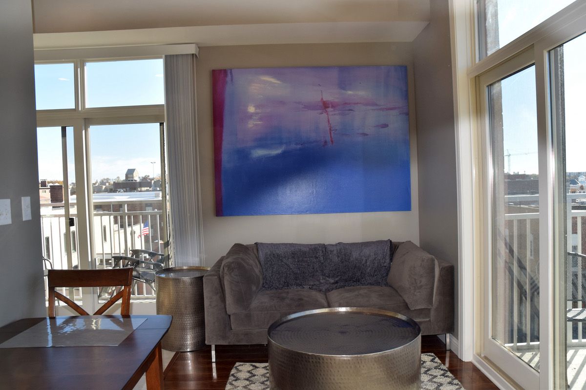 Apply & Move Into an Off-Campus Apartment With The Lofts of Columbia.