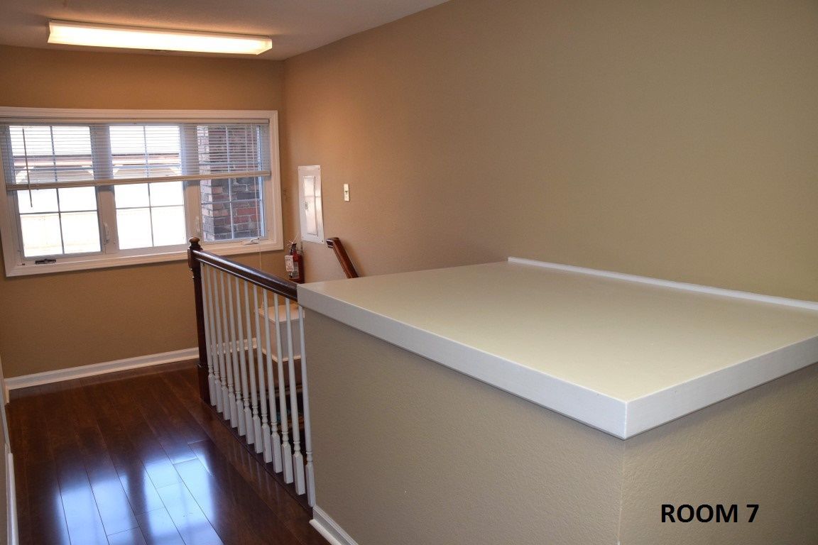 Live in a Spacious Columbia, MO Apartment With The Lofts at The Manor House.