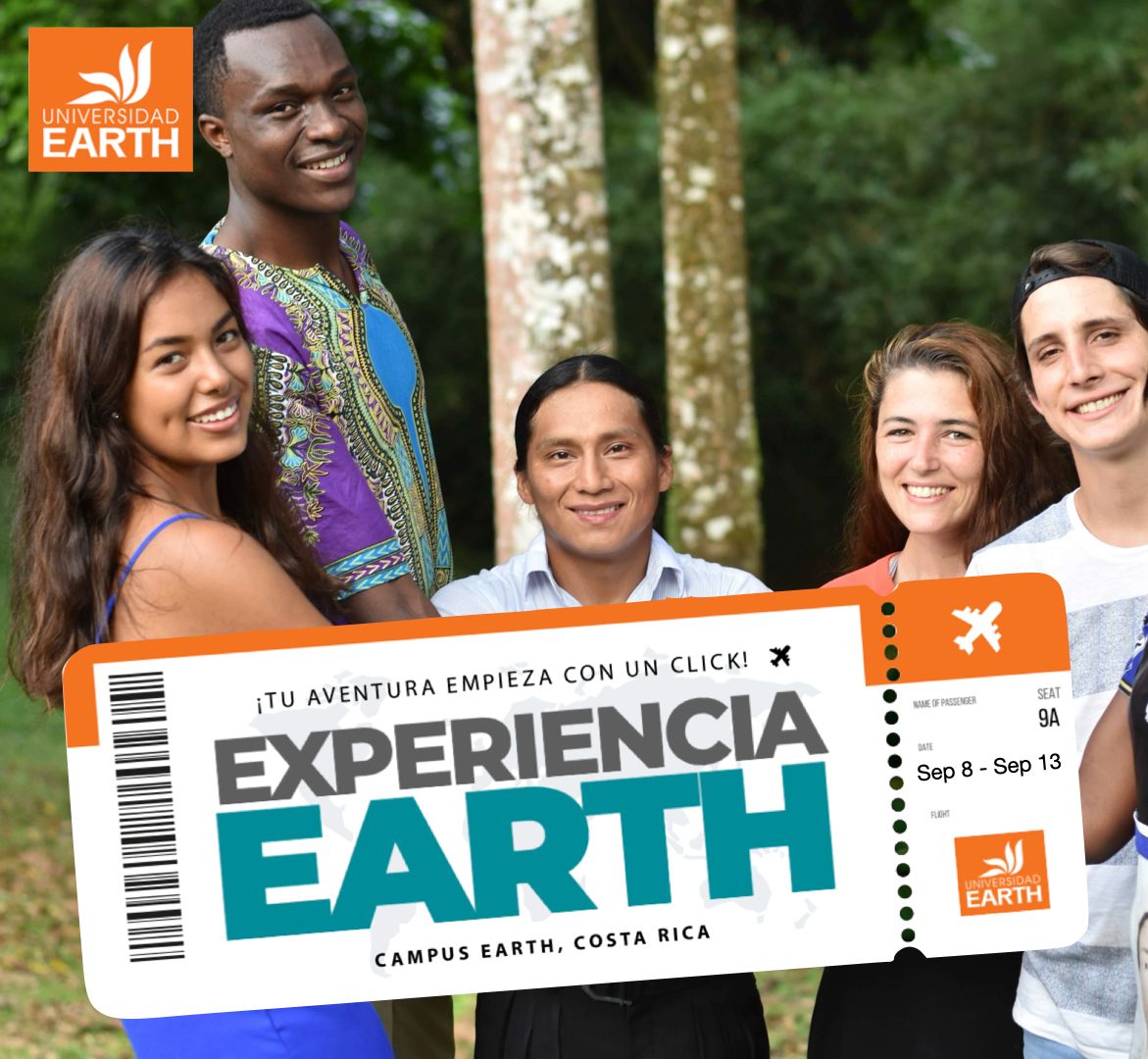 Grupo de personas diversas sosteniendo un boleto que dice 