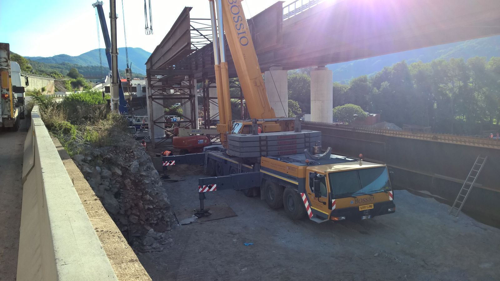 macchinari per il montaggio di strutture prefabbricate