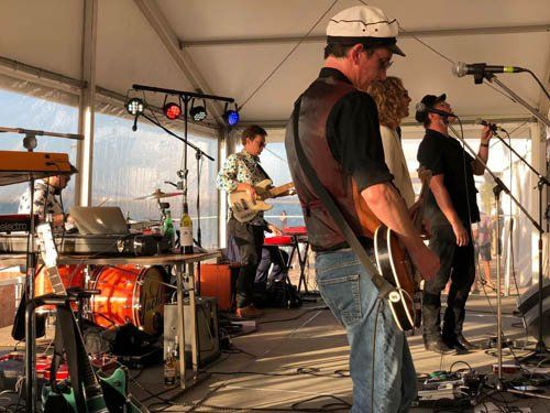 rkc long table lunch band