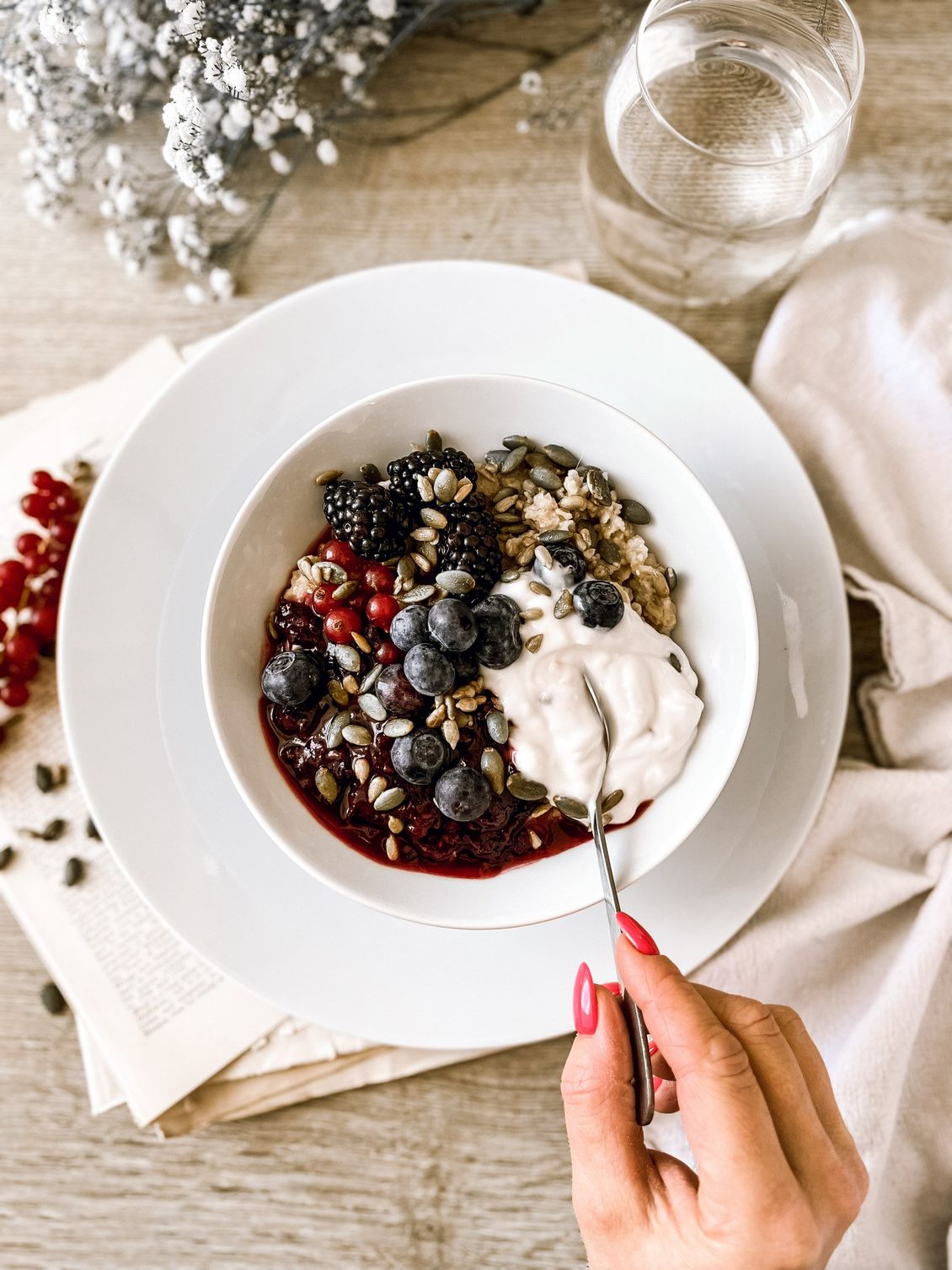 oats with fruit and creme