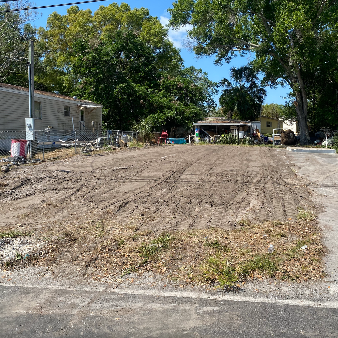 There is a lot of dirt in the middle of the road.