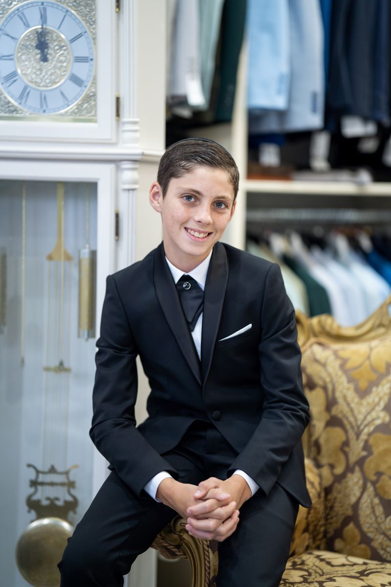 חליפות חתן 2023