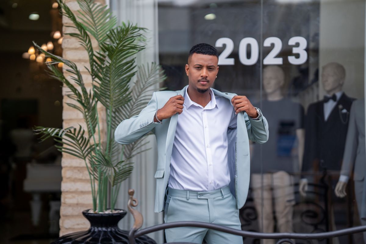 חליפות חתן 2023