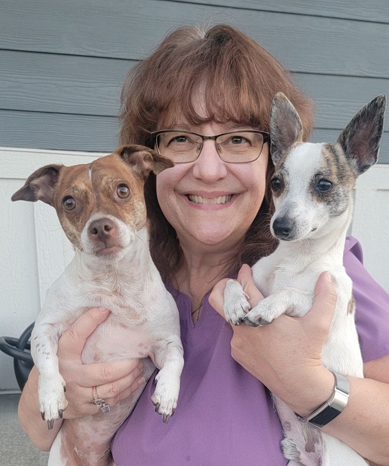 DeAnna — Spokane, WA — Hunter Veterinary Clinic