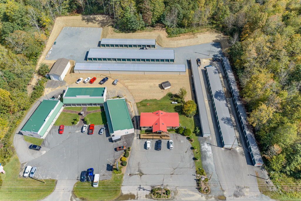 Lakeview Storage