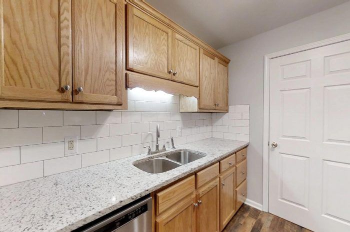 2 Bedroom Kitchen