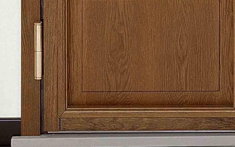 Scuro in legno