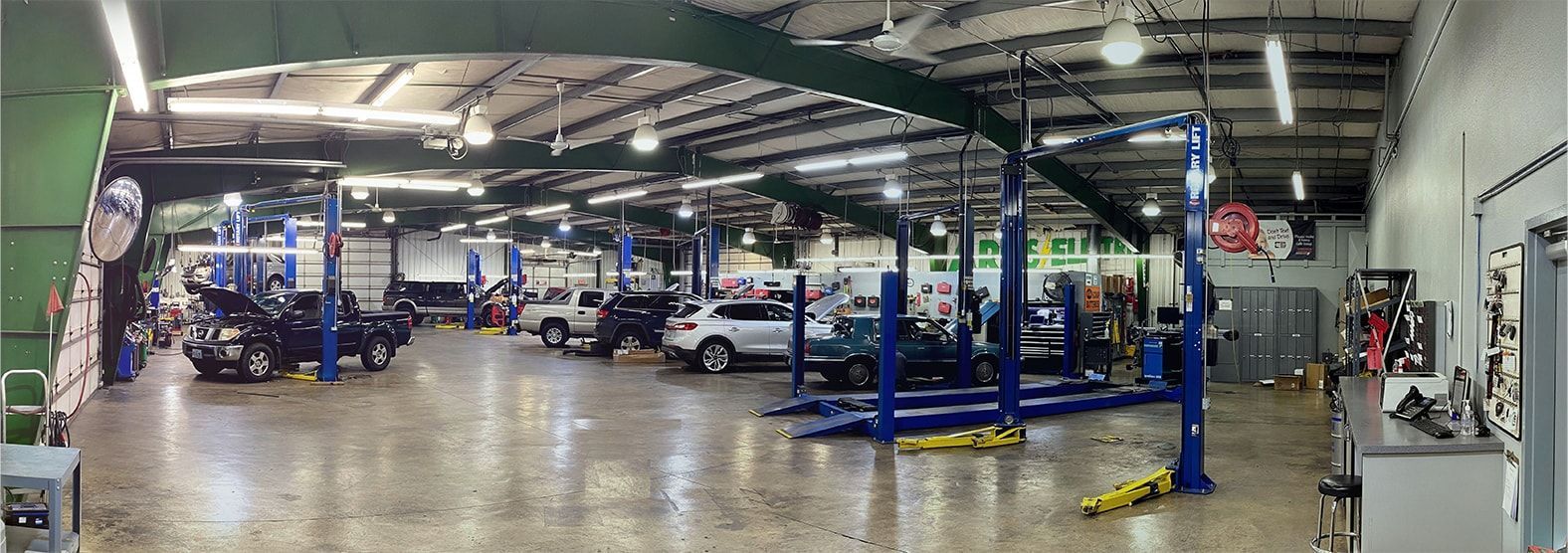 inside garage | Art's Automotive