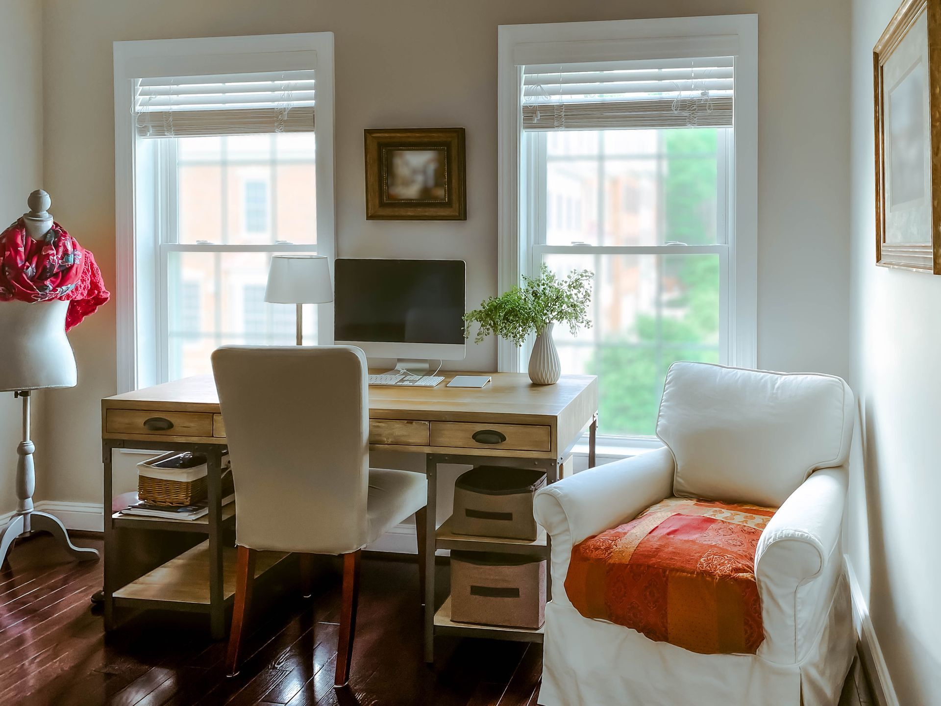 Home Office - Las Vegas, NV - Meadow View Builders General Contracting LLC