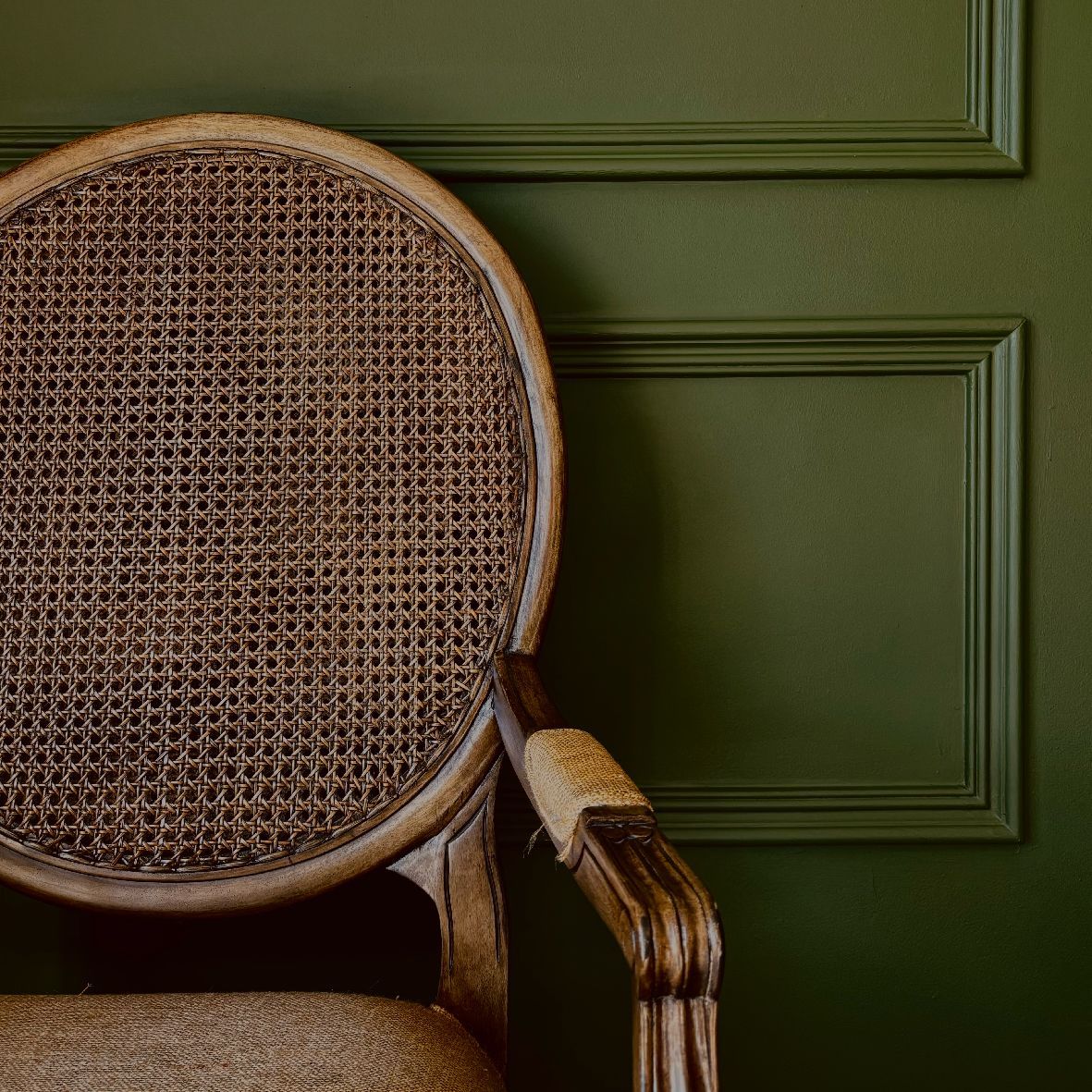 Stay at Blix Inn, a boutique guesthouse in Stellenbosch. Seven elegant rooms, African charm, and warm hospitality await.