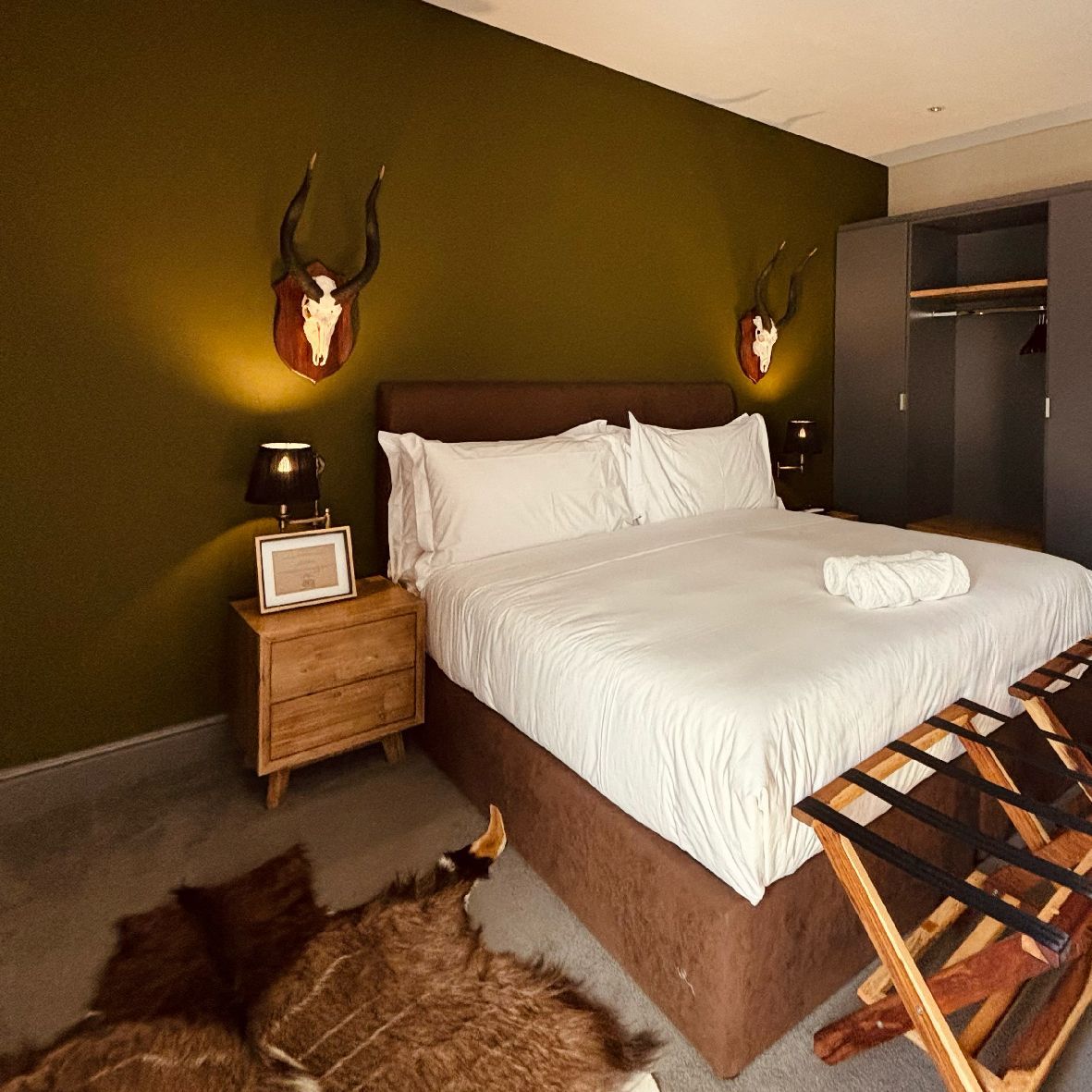 Stay at Blix Inn, a boutique guesthouse in Stellenbosch. Seven elegant rooms, African charm, and warm hospitality await.