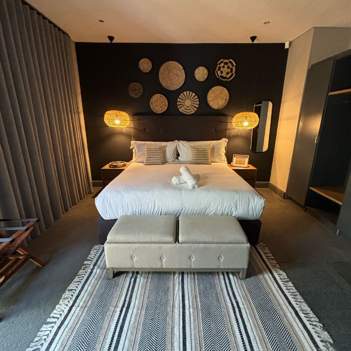 Stay at Blix Inn, a boutique guesthouse in Stellenbosch. Seven elegant rooms, African charm, and warm hospitality await.