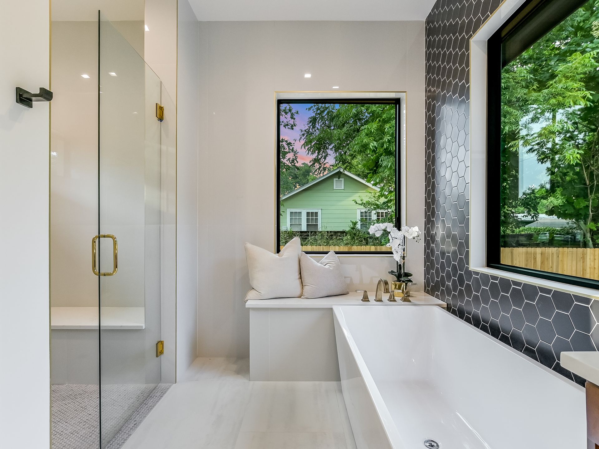 bathroom space remodeled by midtown remodeling