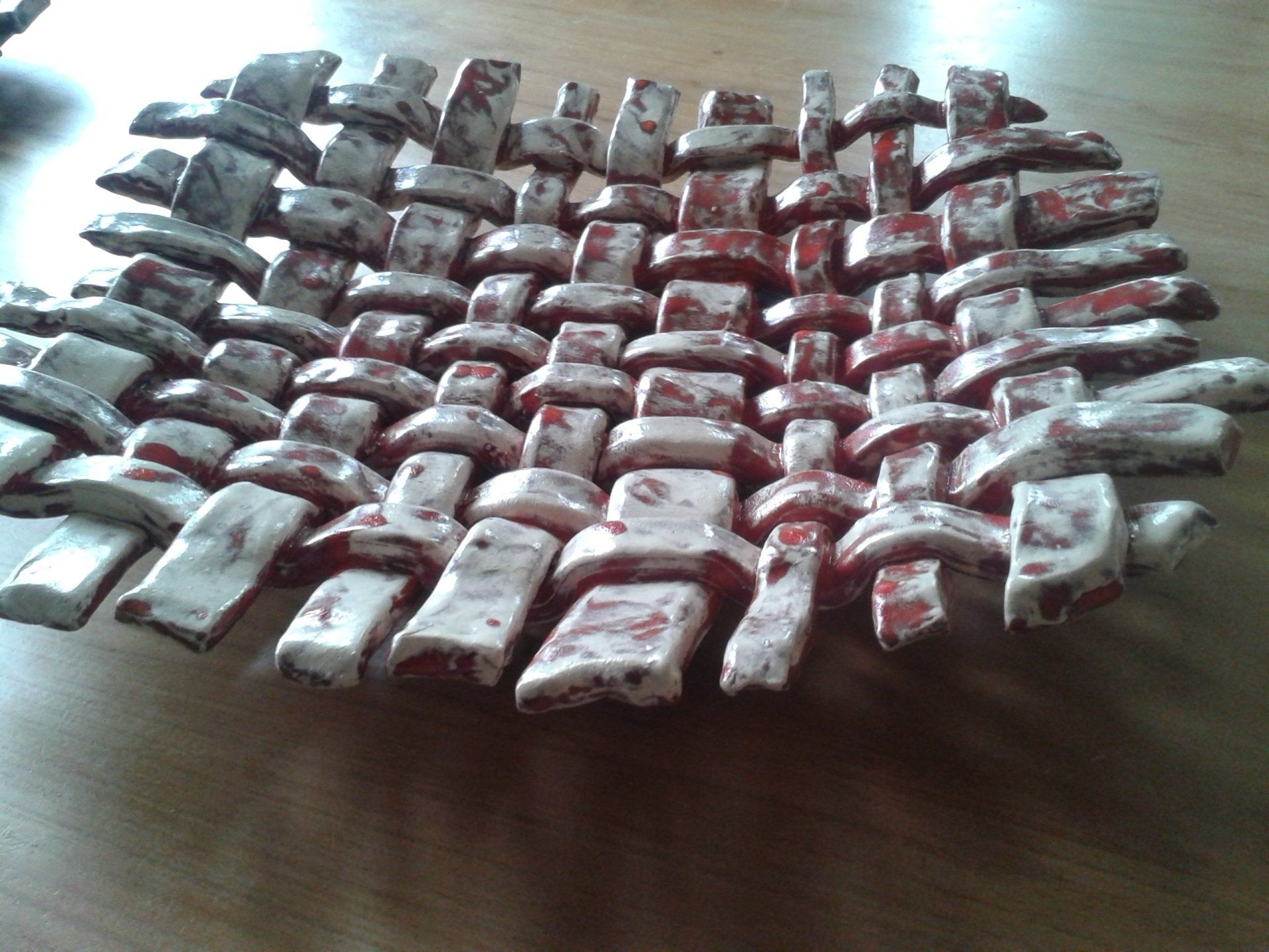 vlechtschaal in opdracht door Elisabeth Baron, EB-Artwork&Coaching