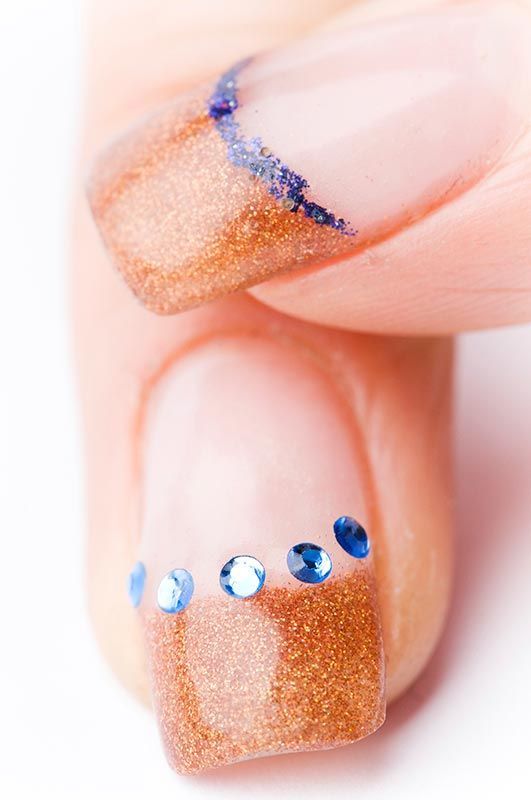 BONVIVANTE NAIL DESIGNER