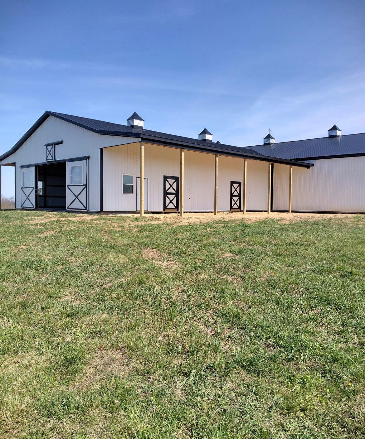 White Barn — Lexington, KY — Pro Custom Construction