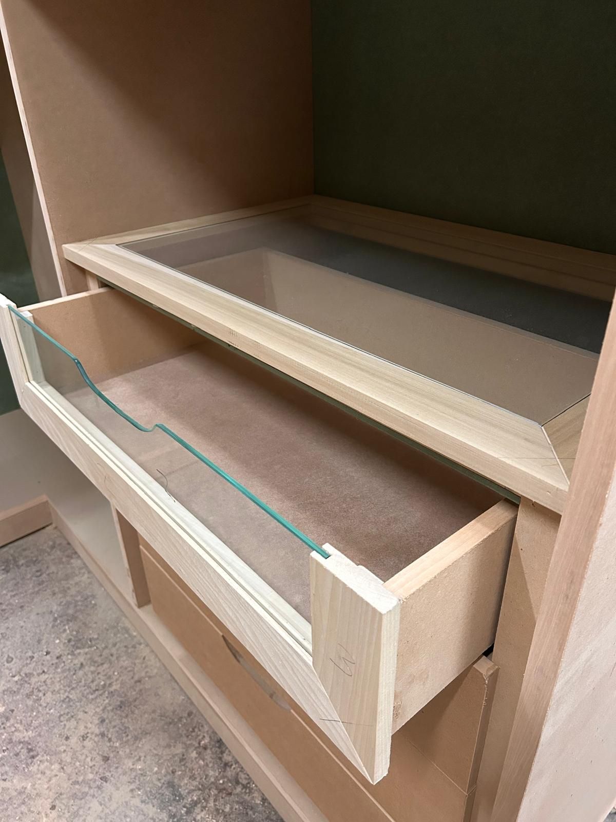 CASSETTI DELLA CABINA ARMADIO