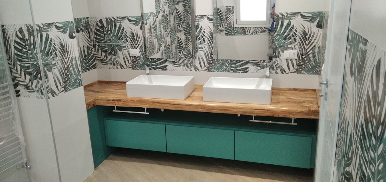 MOBILE BAGNO 3 CASSETTI TOP IN ULIVO FALEGNAMERIA ROCHIRA ARREDAMENTI SU MISURA