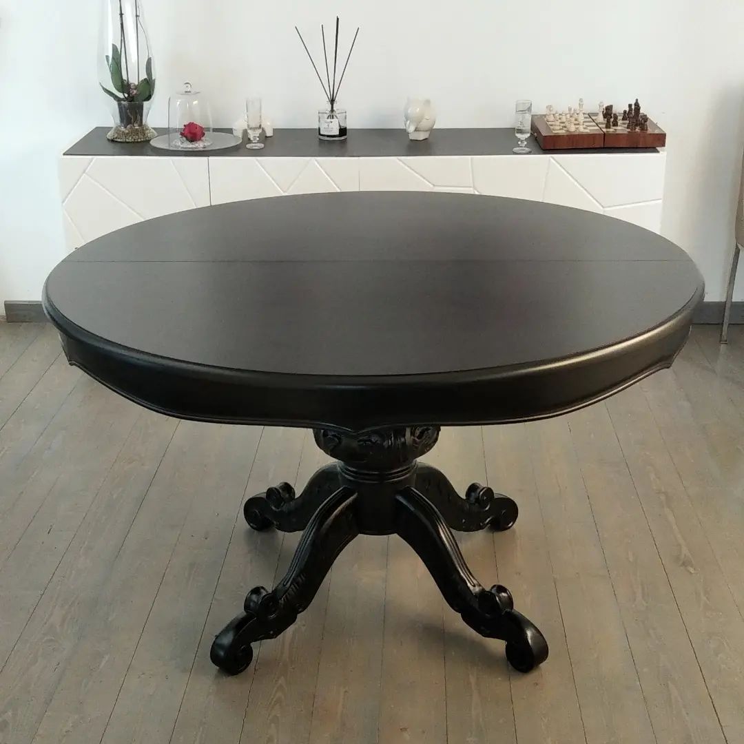 TAVOLO TONDO NERO OPACO BRINDISI FALEGNAMERIA ROCHIRA ARREDAMENTI SU MISURA