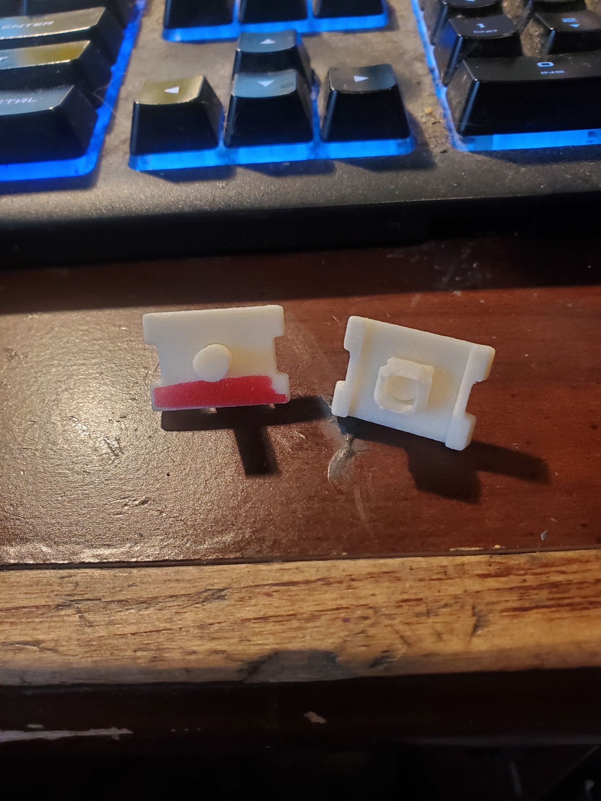 Fender / Door Moulding Clips - 1966 Lincoln Continental